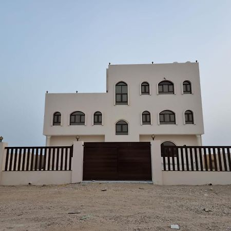 Mirbat Apartments Bagian luar foto